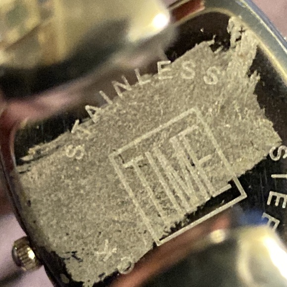 Time Color changing crystal watch - Picture 8 of 11